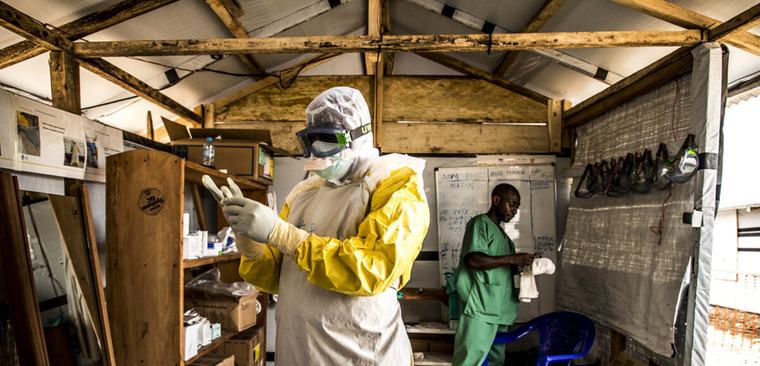 Actus Ebola en RDC : à Goma, "on manque de médicaments et d’équipements", alerte le Dr Emile Kabiona