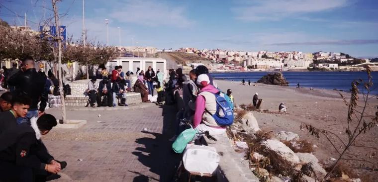 Actus Ceuta : 21 migrants renvoyés au Maroc après des jets de pierres contre des militaires